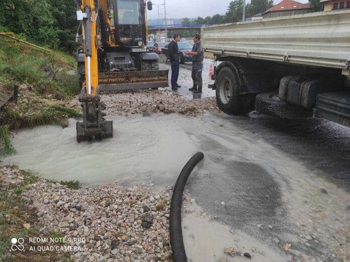 Zbog kvara na cjevovodu nekoliko tuzlanskih naselja bez vode