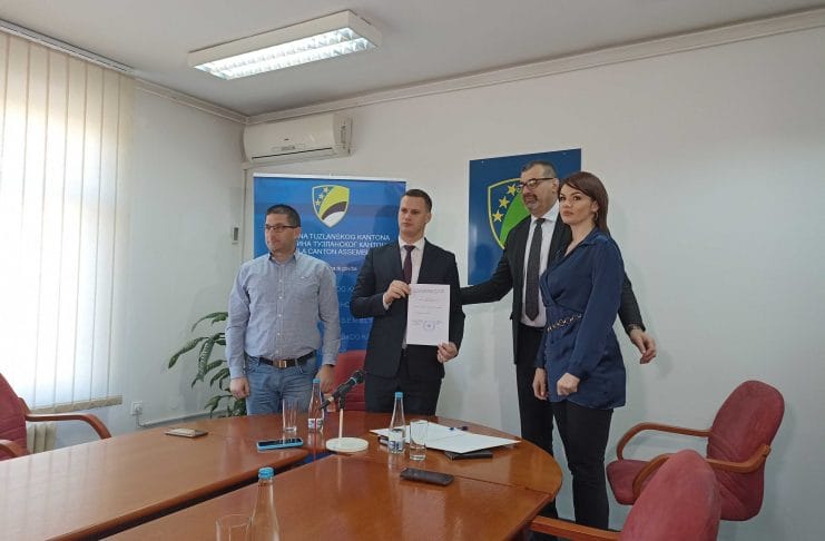 premijer - urucen mandat