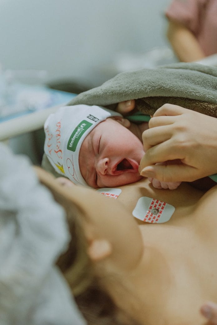 bebe pexels 3 porodilište bebe