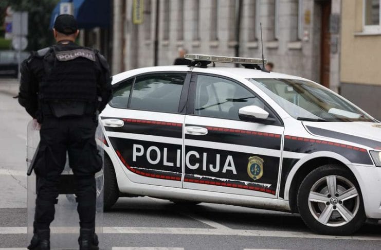 policija foto fena 2 policija, lijevak, kontrola, oduzeta droga, droga