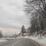 Poledica na cesti