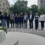 Polaganje cvijeća na Spomen obilježjima