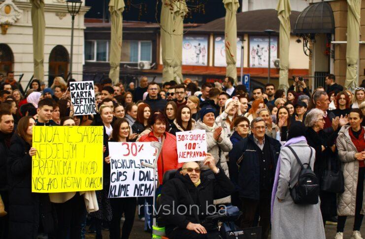 Protesti studenata u Tuzli