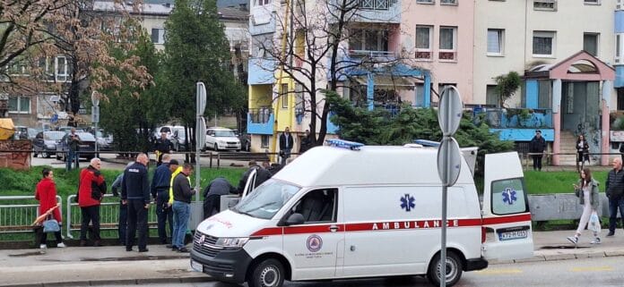 Tuzla servis/ Hitna pomoc
