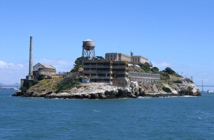 Alcatraz– legendarni zatvor smješten na istoimenom otoku u zaljevu San Francisca.