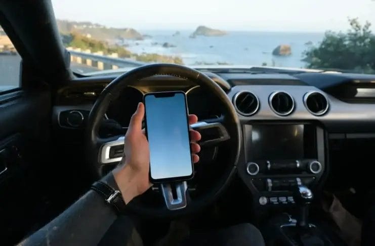 EU Razmatra uvođenej digitalne vozačke dozvole