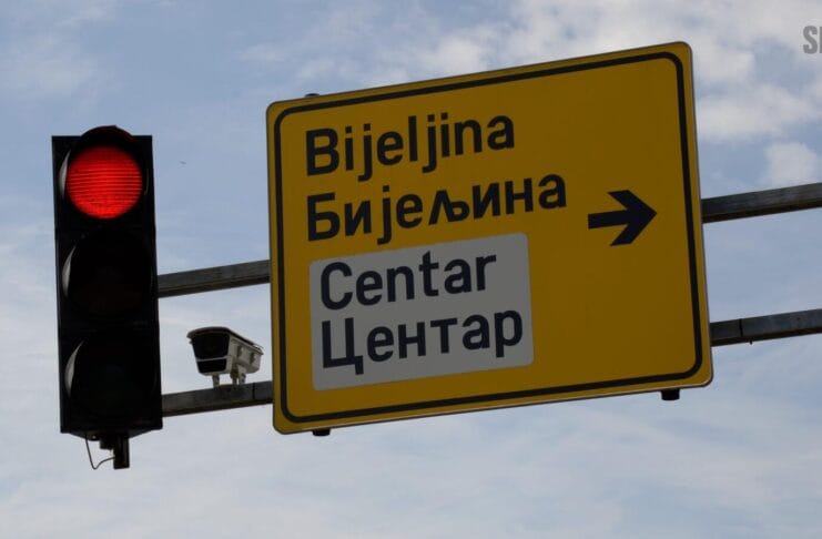 Semafor, automobili, kamera, kamere, saobraćajne nesreće, znak, promet, saobraćaj