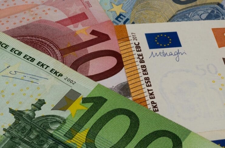 Minimalna plata u Srbiji od oktobra raste na 500 eura