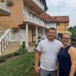 Bračni par Krdžalić vratio se iz Amerike u BiH. Foto: FENA