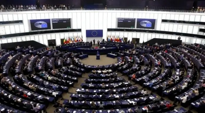 Evropski parlament usvojio izvještaj o BiH: Upozorenje na Dodika, Rusiju i "gruzijski scenarij"