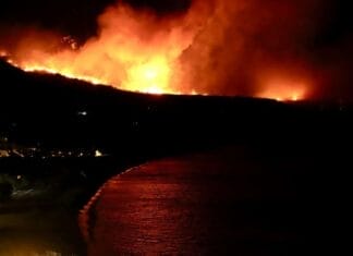 Požar na Kritu: Evakuisano više od 1.500 ljudi, vatra prijeti ljetovalištima/ Regionalni program za upravljanje požarima na otvorenom jača otpornost Zapadnog Balkana