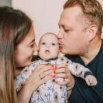 Od pelena do udžbenika: Koliko košta roditeljstvo u TK?