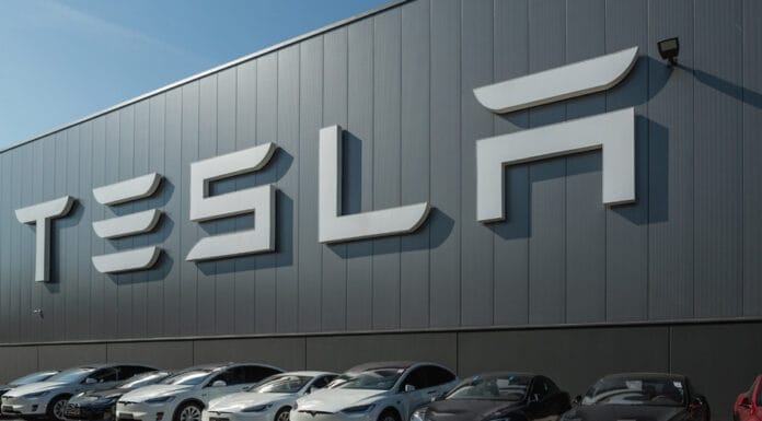 Tesla proširila uslugu Robotaxi u Teksasu, izazvala lavinu komentara zbog neobične grafike