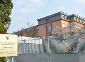 Tužilaštvo BiH / Ispod auta državnog tužioca Džermina Pašića pronađen GPS uređaj