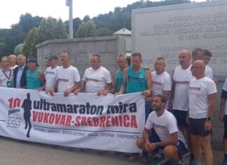 Ultramaratonci iz Vukovara stigli u Potočare: Trčali 227 kilometara u znak sjećanja i mira