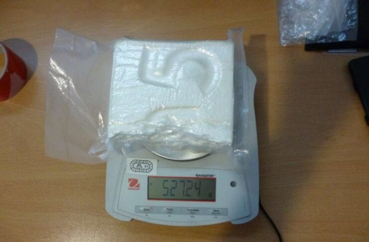 Na graničnom prijelazu Orašje zaplijenjeno više od pola kilograma kokaina, uhapšene dvije osobe