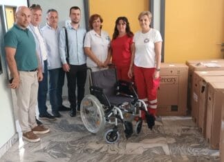 Vakufska direkcija donirala invalidska kolica Domu zdravlja Tuzla