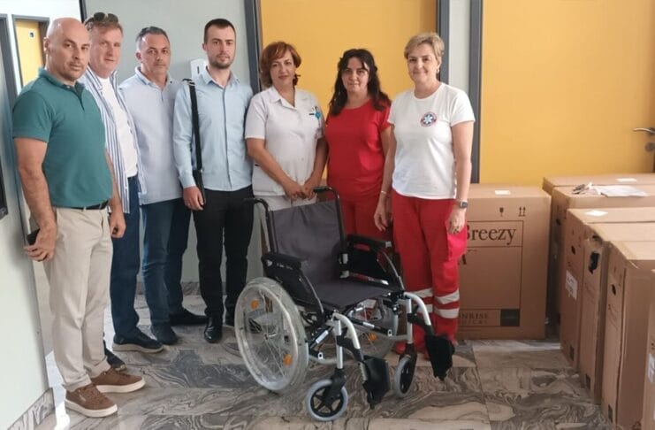 Vakufska direkcija donirala invalidska kolica Domu zdravlja Tuzla