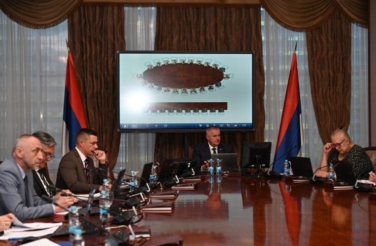 RS se opet zadužuje: Garancije od 352 miliona eura za dvije dionice autoputa