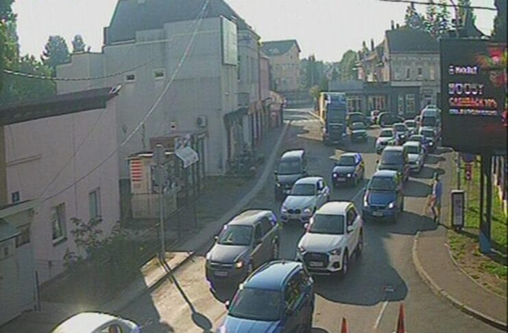 Duga zadržavanja na više graničnih prelaza