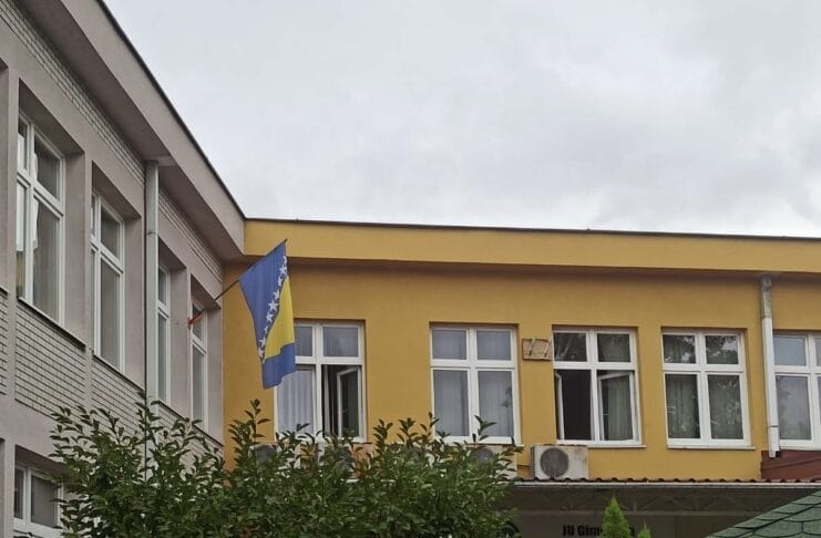 Nova školska godina u školama TK počet će intoniranjem himne BiH