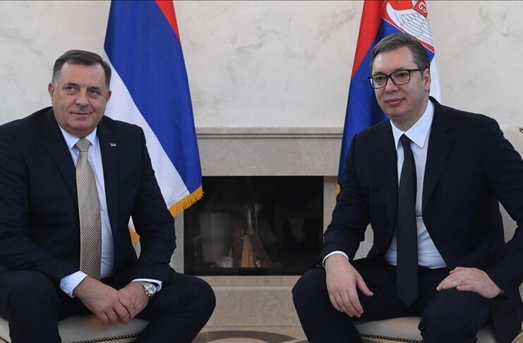 vucic dodik